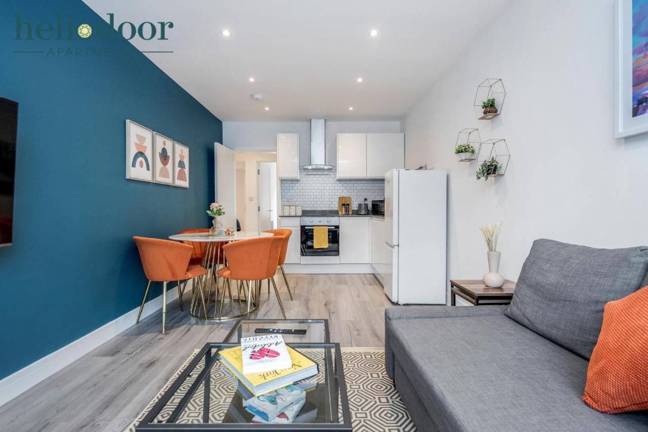Milton Keynes Apartments, Sleeps Up To 5, Free Parking, Free Wifi & Movies, 7 Mins Drive To Milton Keynes Central Station For Direct Trains To London & The North Eksteriør billede