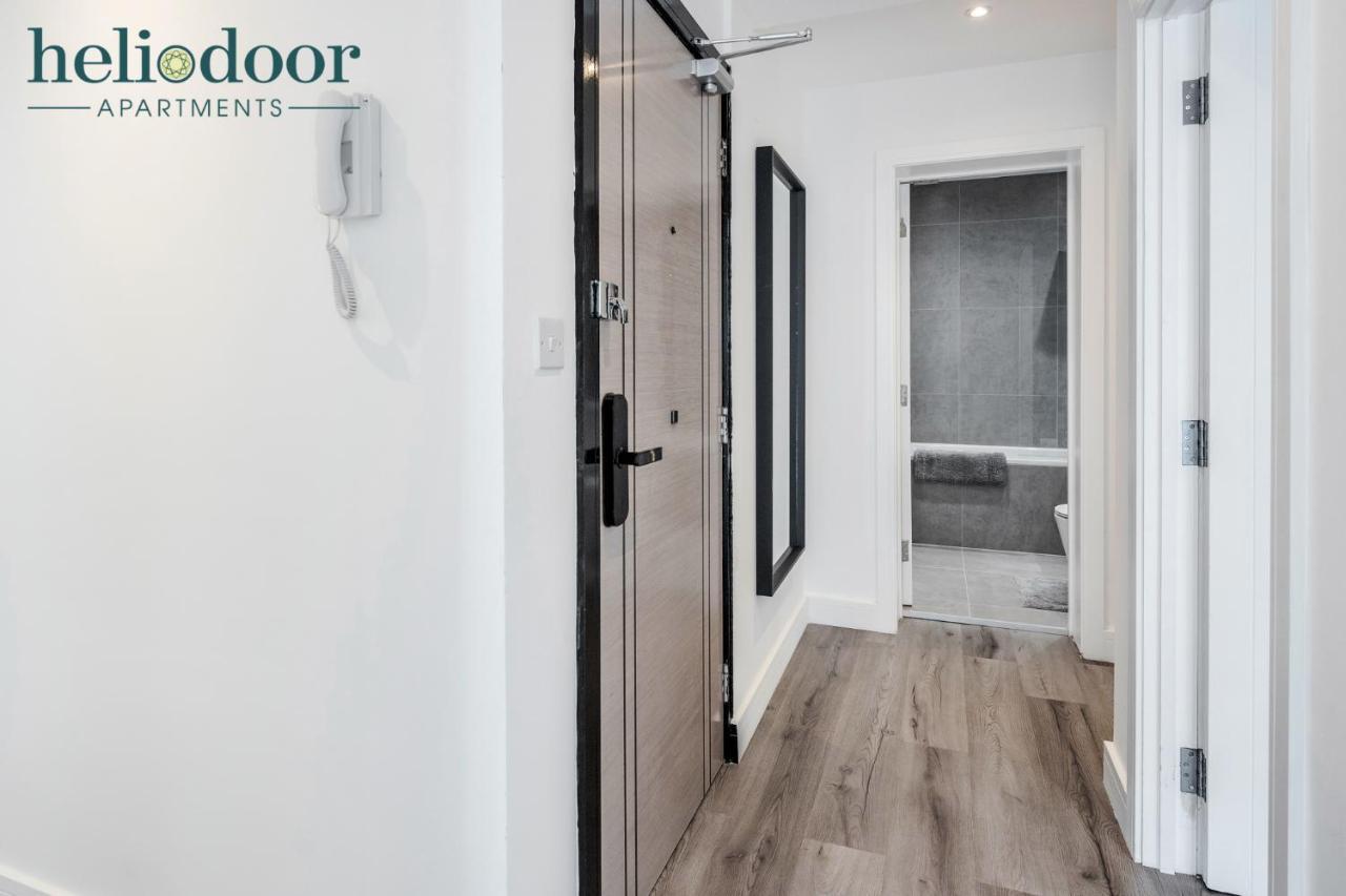 Milton Keynes Apartments, Sleeps Up To 5, Free Parking, Free Wifi & Movies, 7 Mins Drive To Milton Keynes Central Station For Direct Trains To London & The North Eksteriør billede