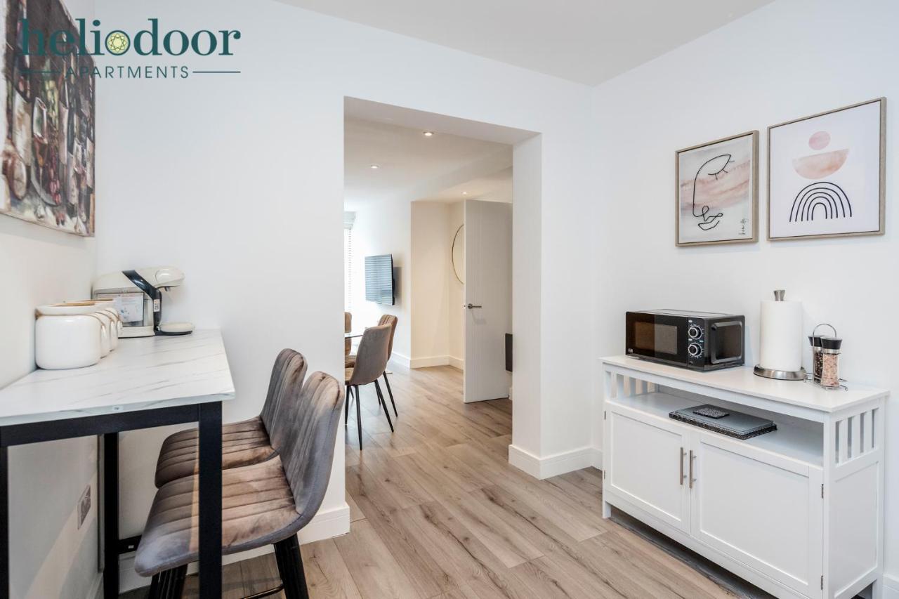 Milton Keynes Apartments, Sleeps Up To 5, Free Parking, Free Wifi & Movies, 7 Mins Drive To Milton Keynes Central Station For Direct Trains To London & The North Eksteriør billede