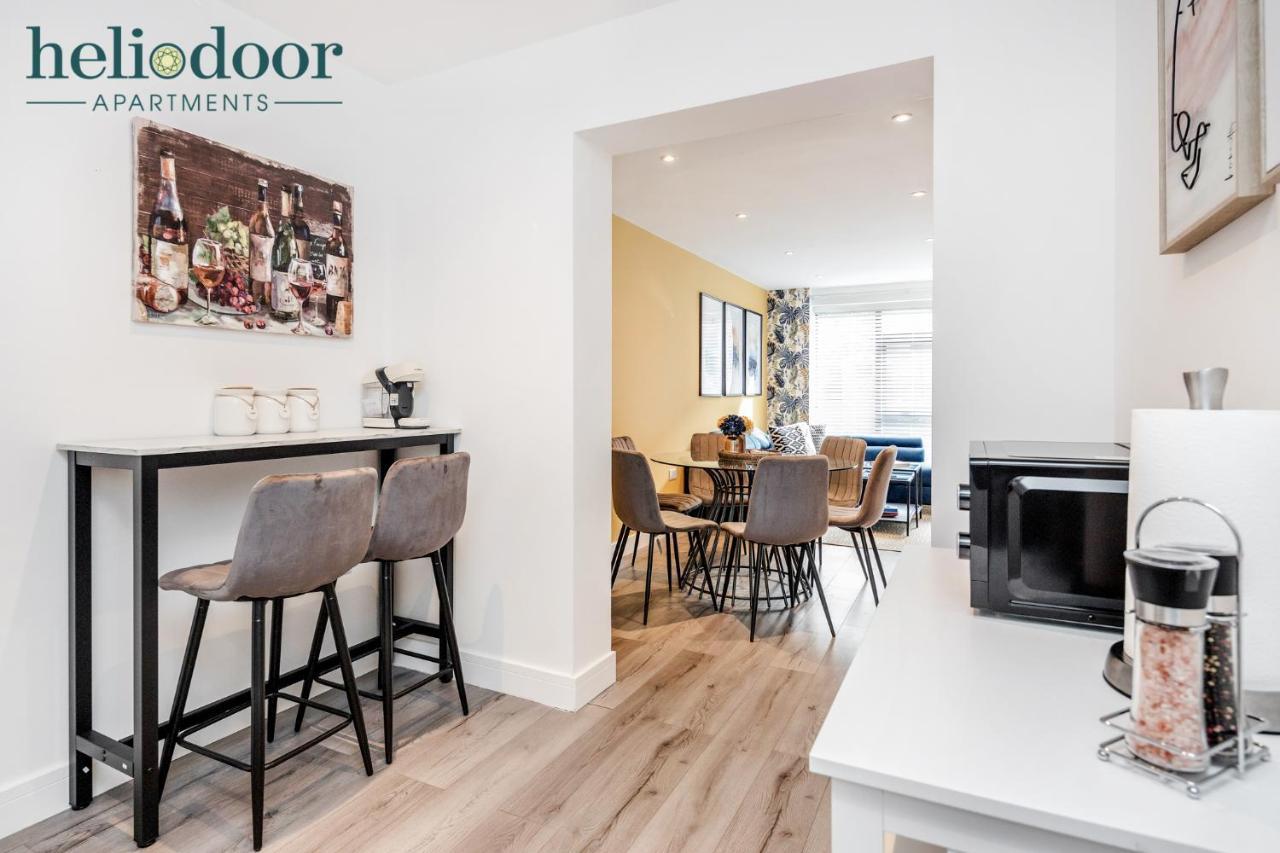 Milton Keynes Apartments, Sleeps Up To 5, Free Parking, Free Wifi & Movies, 7 Mins Drive To Milton Keynes Central Station For Direct Trains To London & The North Eksteriør billede