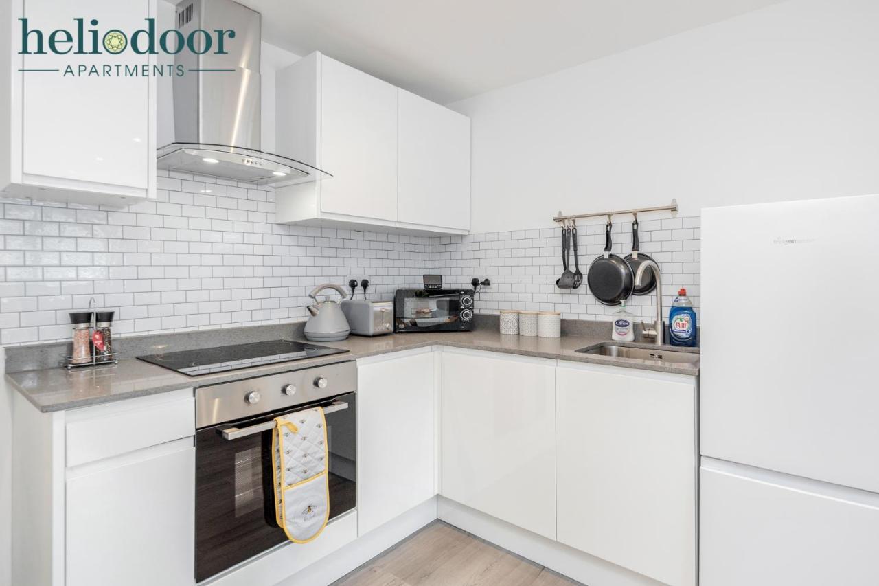 Milton Keynes Apartments, Sleeps Up To 5, Free Parking, Free Wifi & Movies, 7 Mins Drive To Milton Keynes Central Station For Direct Trains To London & The North Eksteriør billede