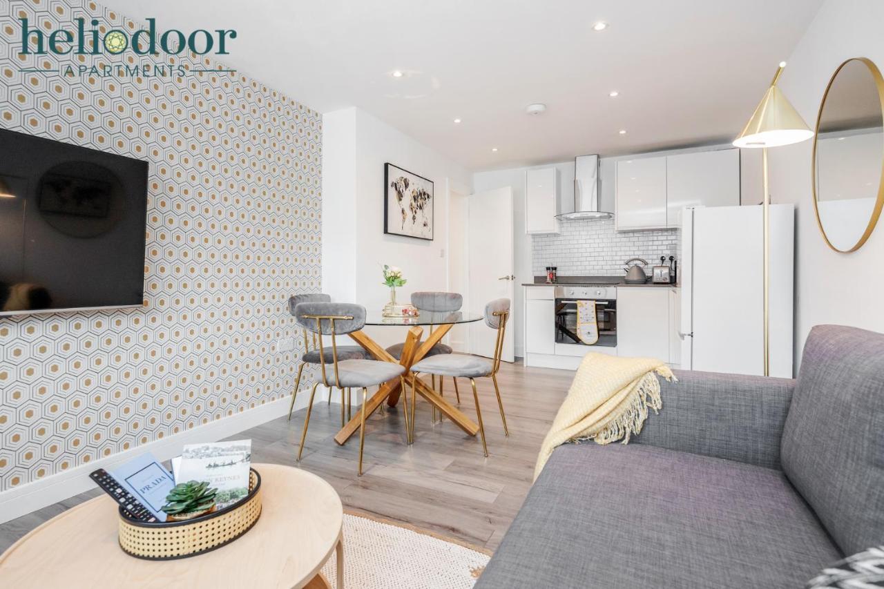 Milton Keynes Apartments, Sleeps Up To 5, Free Parking, Free Wifi & Movies, 7 Mins Drive To Milton Keynes Central Station For Direct Trains To London & The North Eksteriør billede