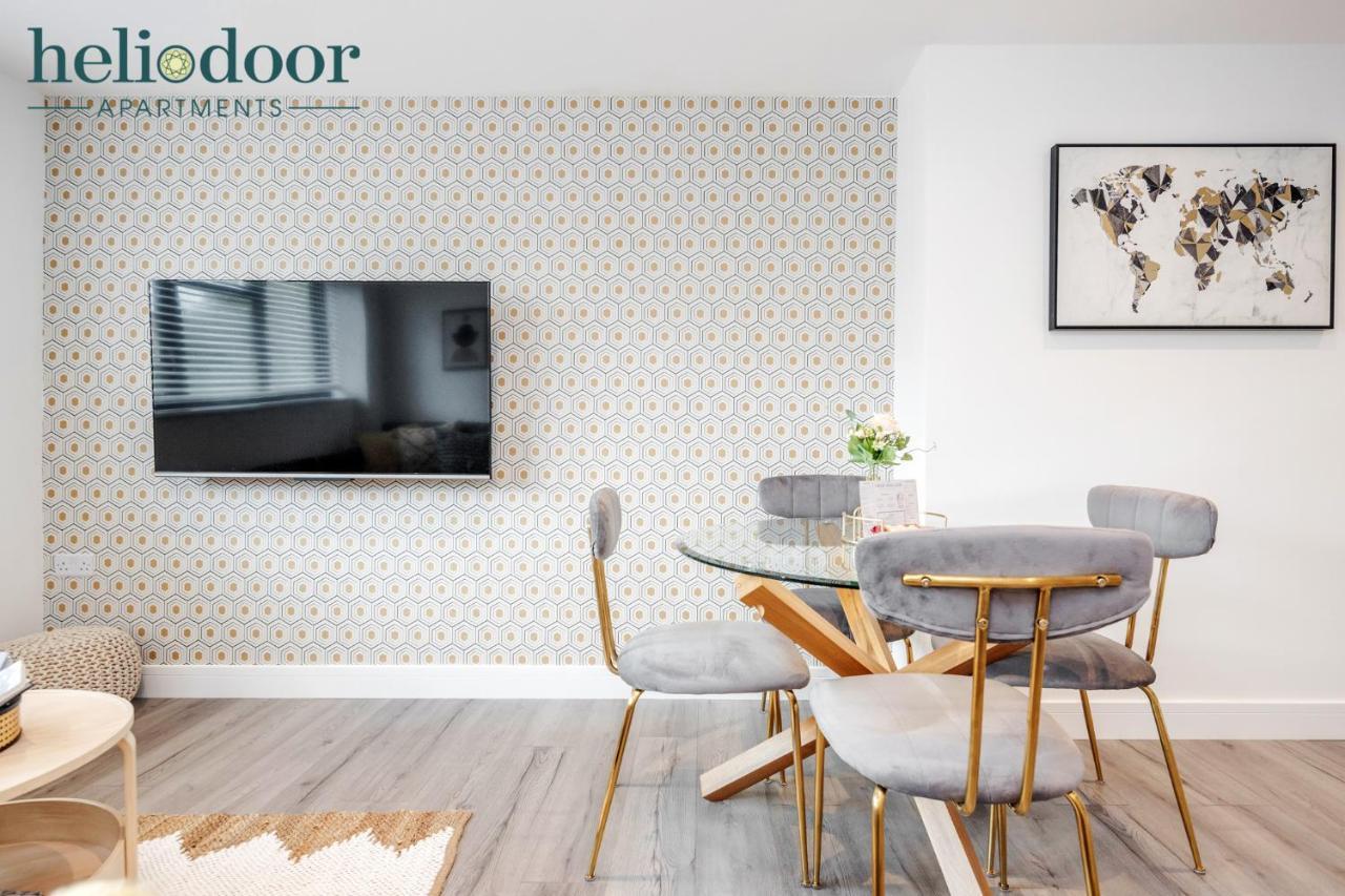 Milton Keynes Apartments, Sleeps Up To 5, Free Parking, Free Wifi & Movies, 7 Mins Drive To Milton Keynes Central Station For Direct Trains To London & The North Eksteriør billede