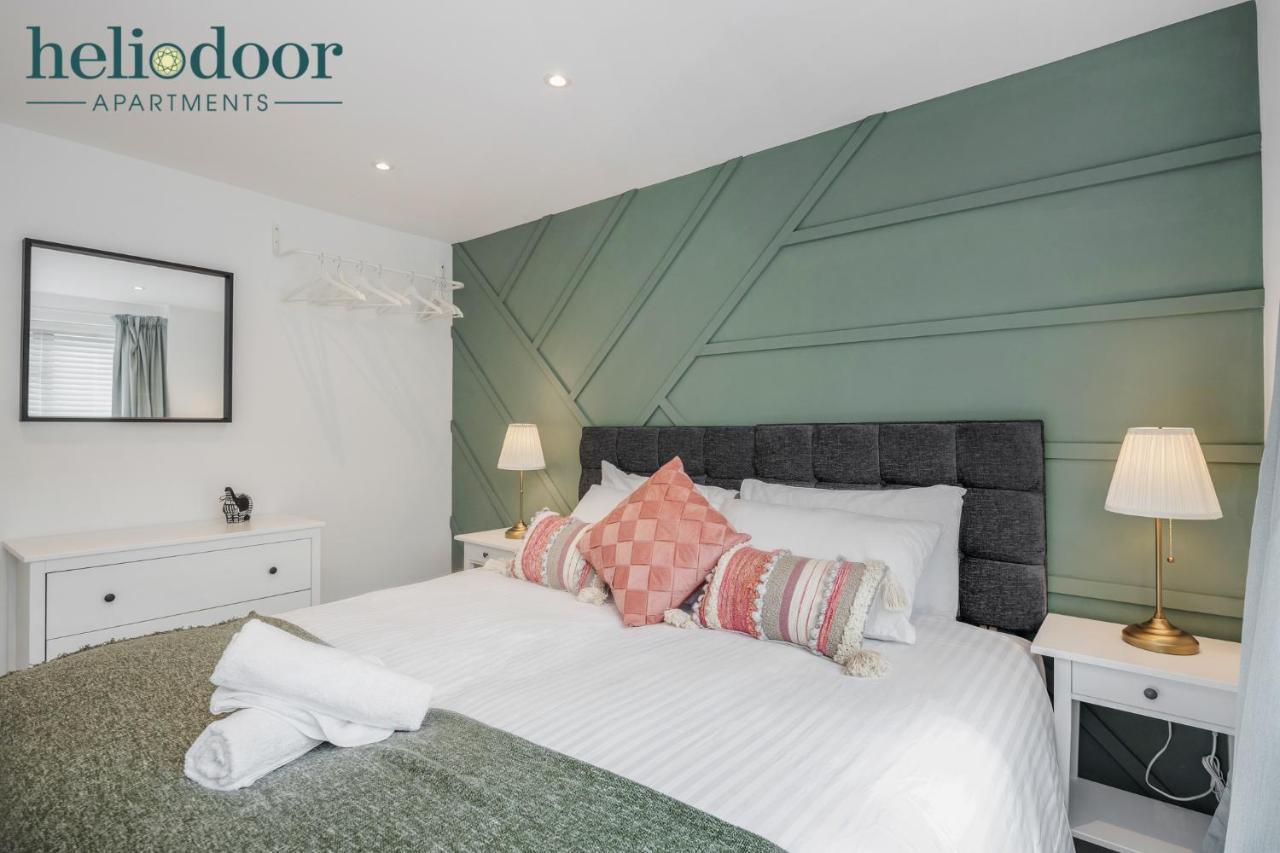 Milton Keynes Apartments, Sleeps Up To 5, Free Parking, Free Wifi & Movies, 7 Mins Drive To Milton Keynes Central Station For Direct Trains To London & The North Eksteriør billede