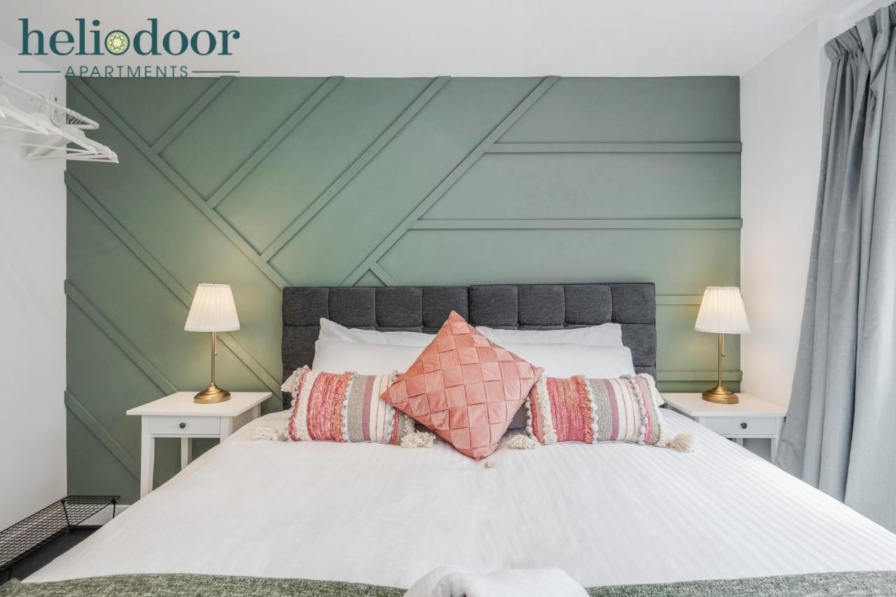 Milton Keynes Apartments, Sleeps Up To 5, Free Parking, Free Wifi & Movies, 7 Mins Drive To Milton Keynes Central Station For Direct Trains To London & The North Eksteriør billede